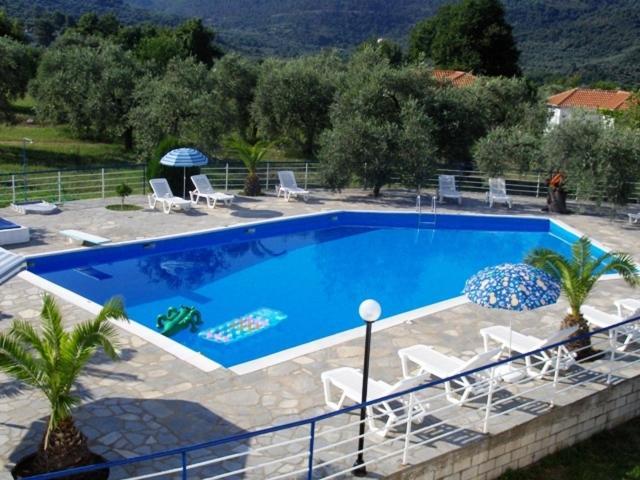 Achillion Hotel Skala Potamia  Buitenkant foto