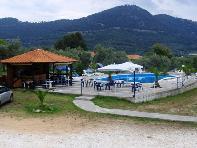 Achillion Hotel Skala Potamia  Buitenkant foto